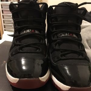 Air Jordan 11 Retro “bred”